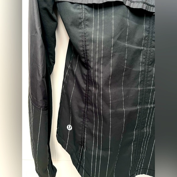 Lululemon Jacket - Picture 5 of 6